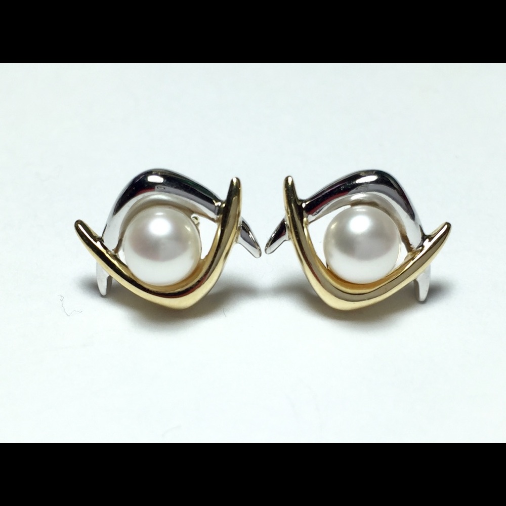 Albert David 14k Pearl Earrings